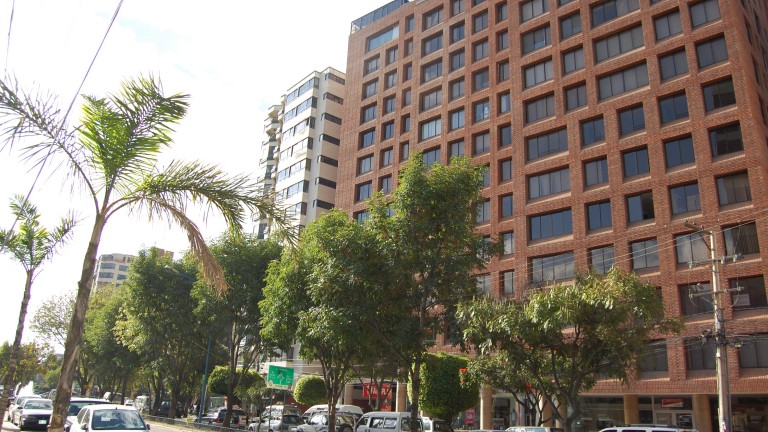 Thomson Reuters Bolivia office exterior street view