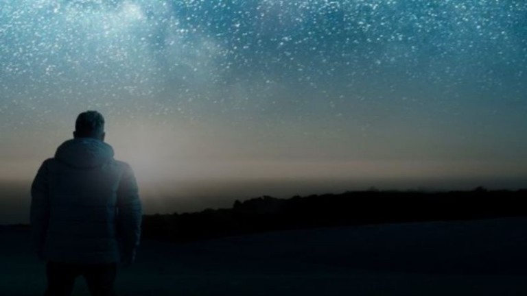 Man viewing the Milky Way