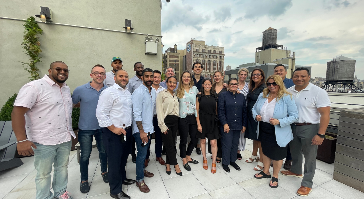  A Summer Social organized by VECINOS, a group with the Latino and Hispanic BRGs of 75+ NYC-based companies — from Amazon, Twitter, Google, to the MLB, NFL, MLS and everything in between — which LEN NYC attended.