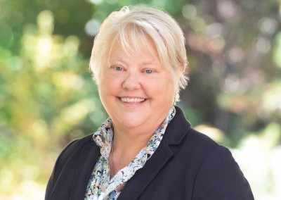 Kellye Y. Testy